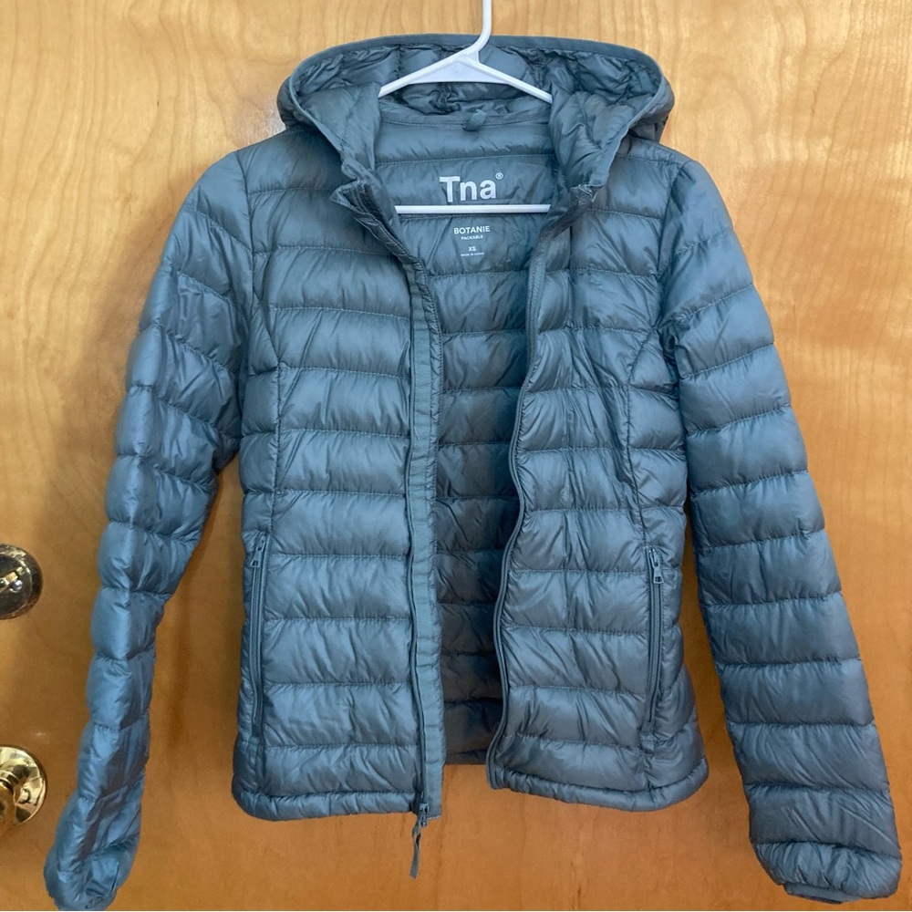 Aritzia TnAction Botanie Puffer Jacket XS
